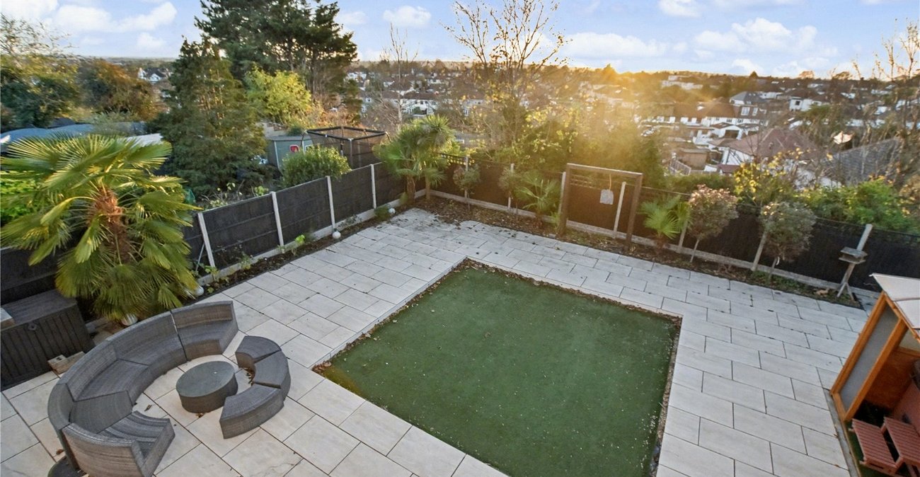 5 bedroom house for sale in Bexleyheath | Robinson Jackson