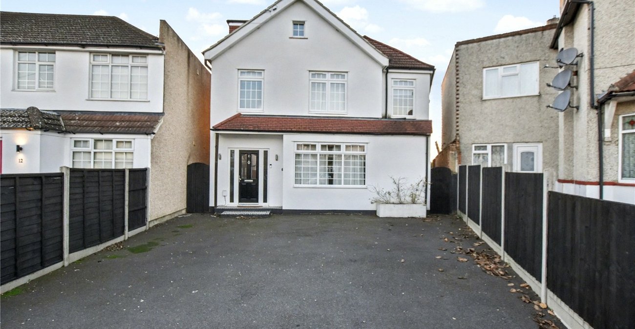 5 bedroom house for sale in Bexleyheath | Robinson Jackson