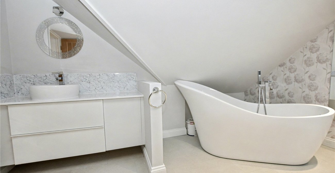 5 bedroom house for sale in Bexleyheath | Robinson Jackson