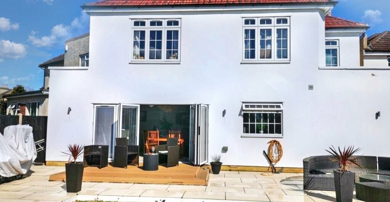 5 bedroom house for sale in Bexleyheath | Robinson Jackson