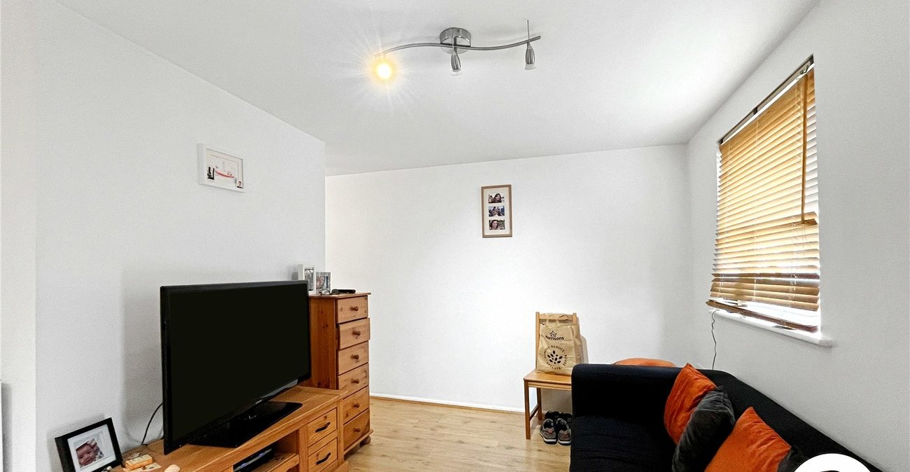 1 bedroom property for sale in Sittingbourne | Robinson Michael & Jackson