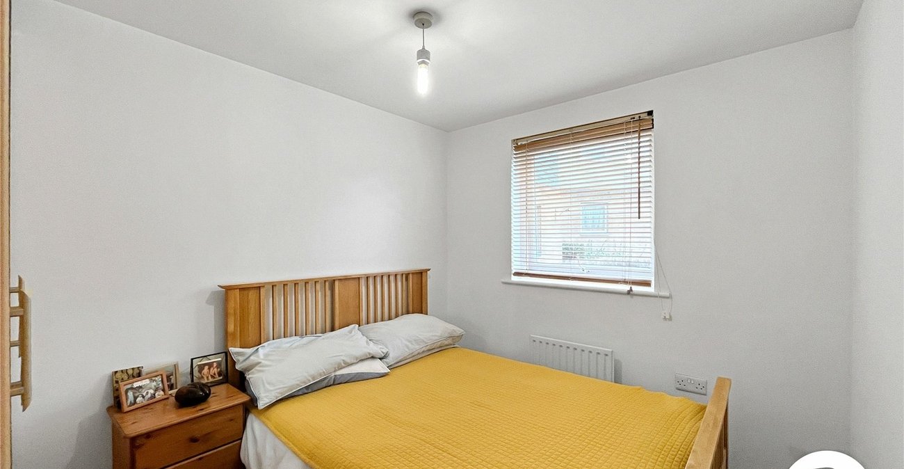 1 bedroom property for sale in Sittingbourne | Robinson Michael & Jackson