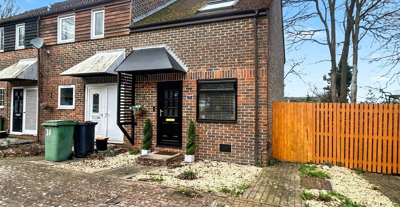 2 bedroom house for sale in Chatham | Robinson Michael & Jackson