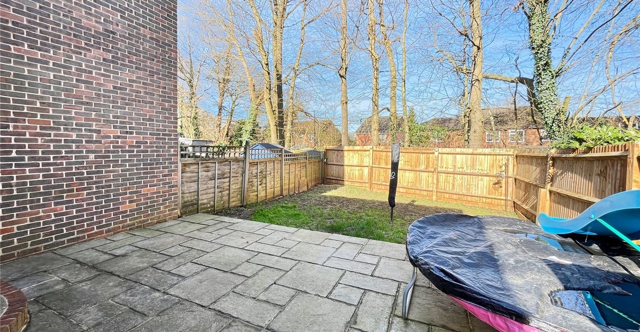 2 bedroom house for sale in Walderslade Woods | Robinson Michael & Jackson