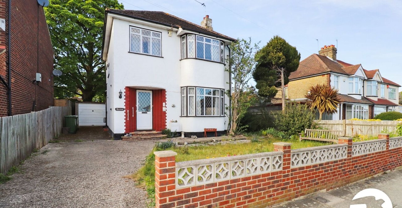3 bedroom house for sale in Belvedere | Robinson Jackson