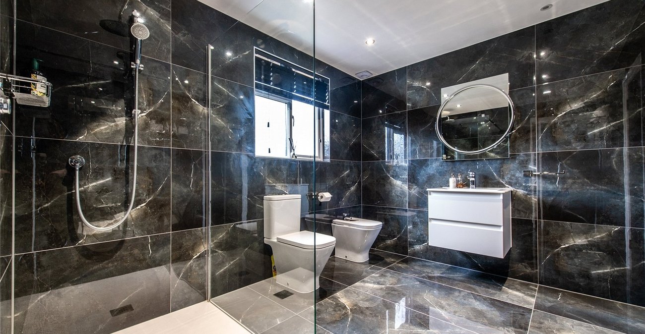 4 bedroom house for sale in Gravesend | Robinson Michael & Jackson