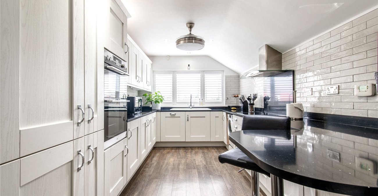 4 bedroom house for sale in Gravesend | Robinson Michael & Jackson