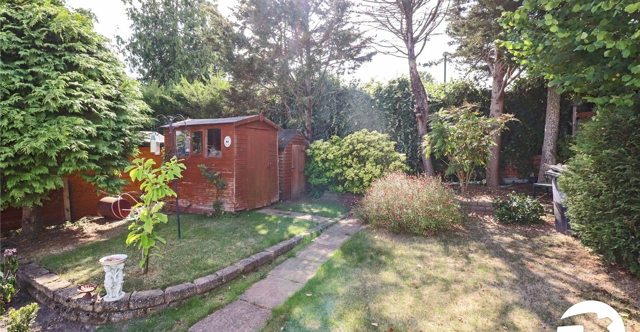 2 bedroom bungalow for sale in Upper Belvedere | Robinson Jackson