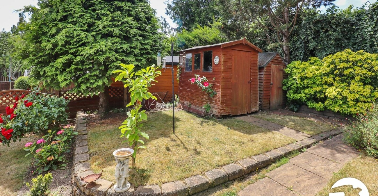 2 bedroom bungalow for sale in Upper Belvedere | Robinson Jackson