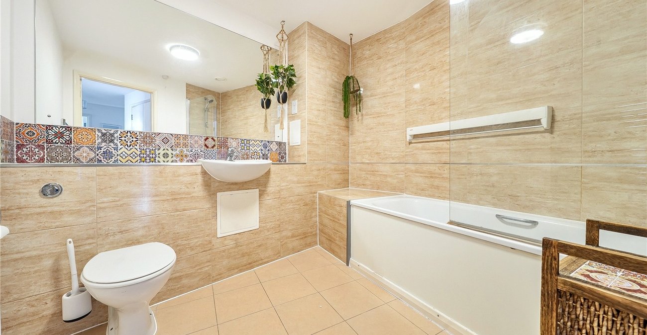 1 bedroom property for sale in 35 Bell Green | Robinson Jackson