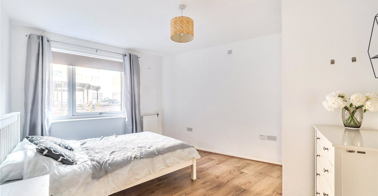 1 bedroom property for sale in 35 Bell Green | Robinson Jackson