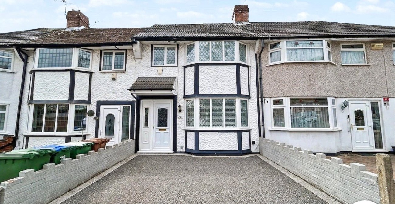 3 bedroom house for sale in Sidcup | Robinson Jackson