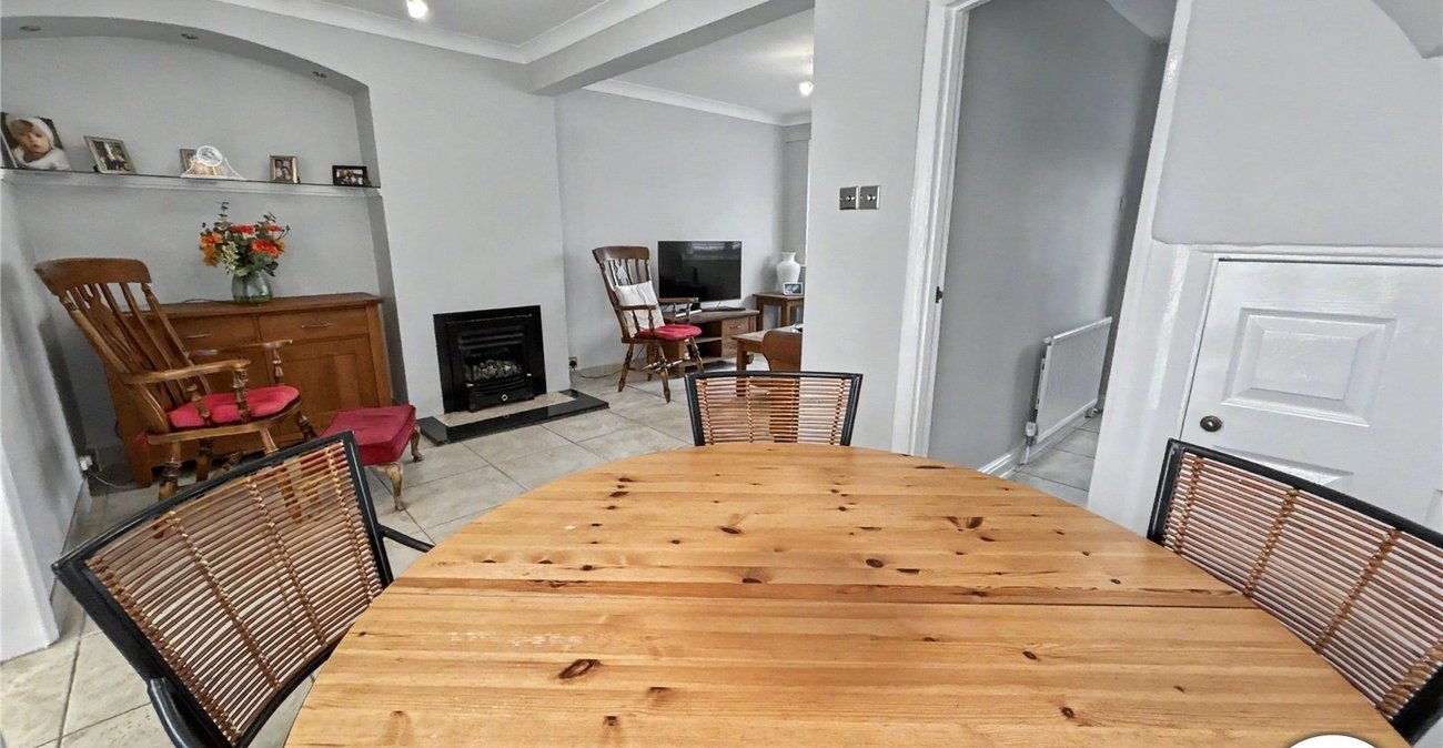3 bedroom house for sale in Sidcup | Robinson Jackson