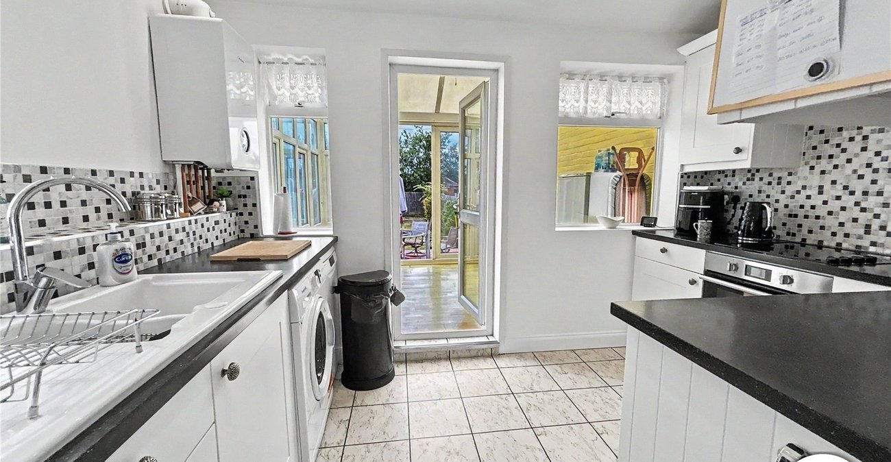3 bedroom house for sale in Sidcup | Robinson Jackson