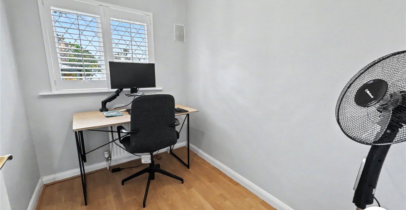 3 bedroom house for sale in Sidcup | Robinson Jackson