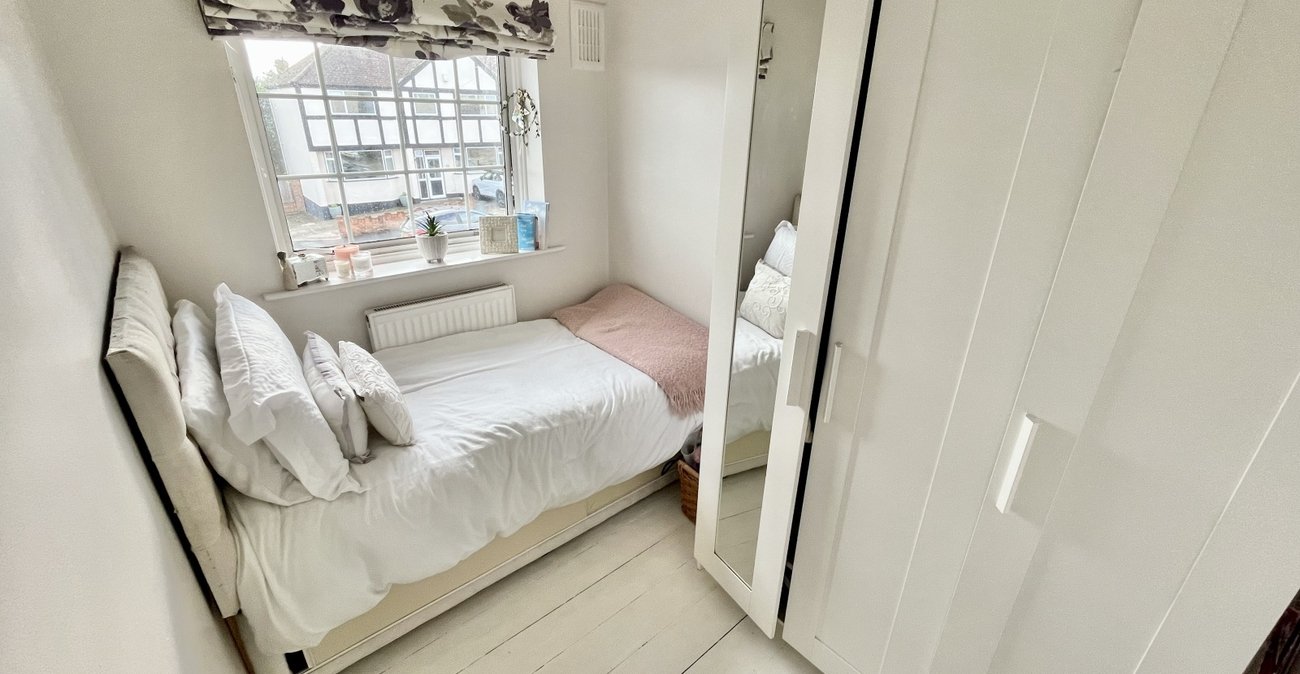 3 bedroom house for sale in Sidcup | Robinson Jackson