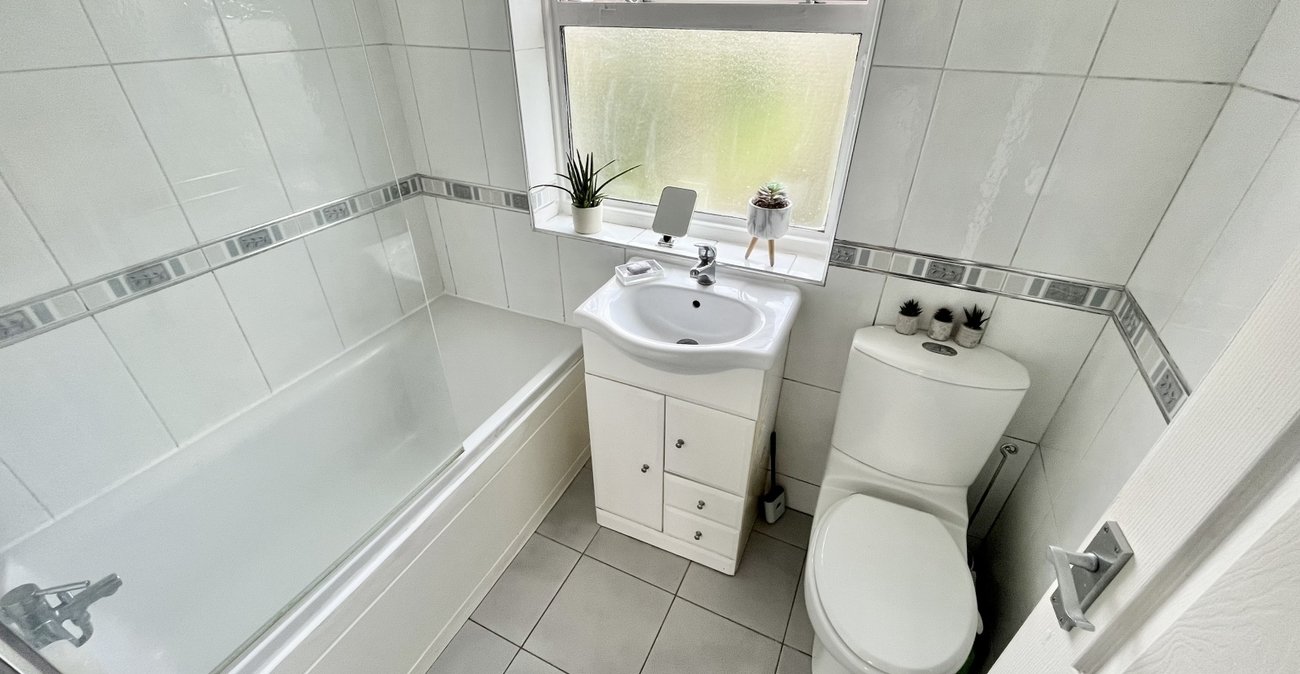 3 bedroom house for sale in Sidcup | Robinson Jackson