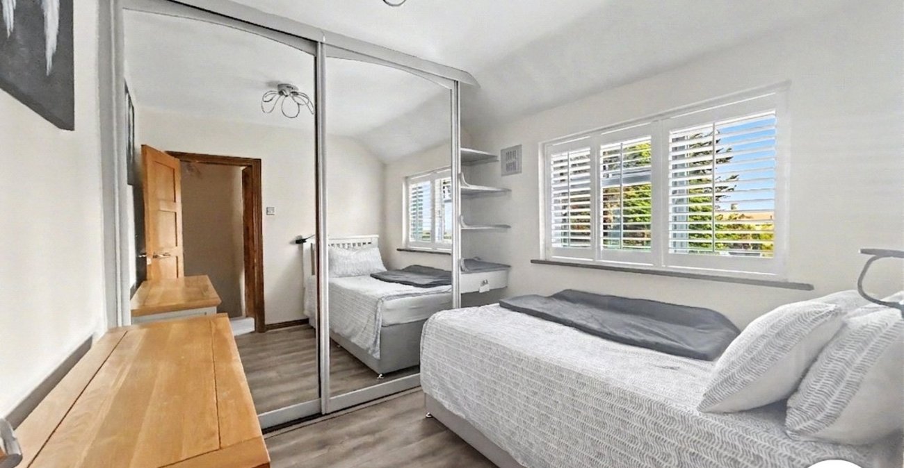 3 bedroom house for sale in Sidcup | Robinson Jackson