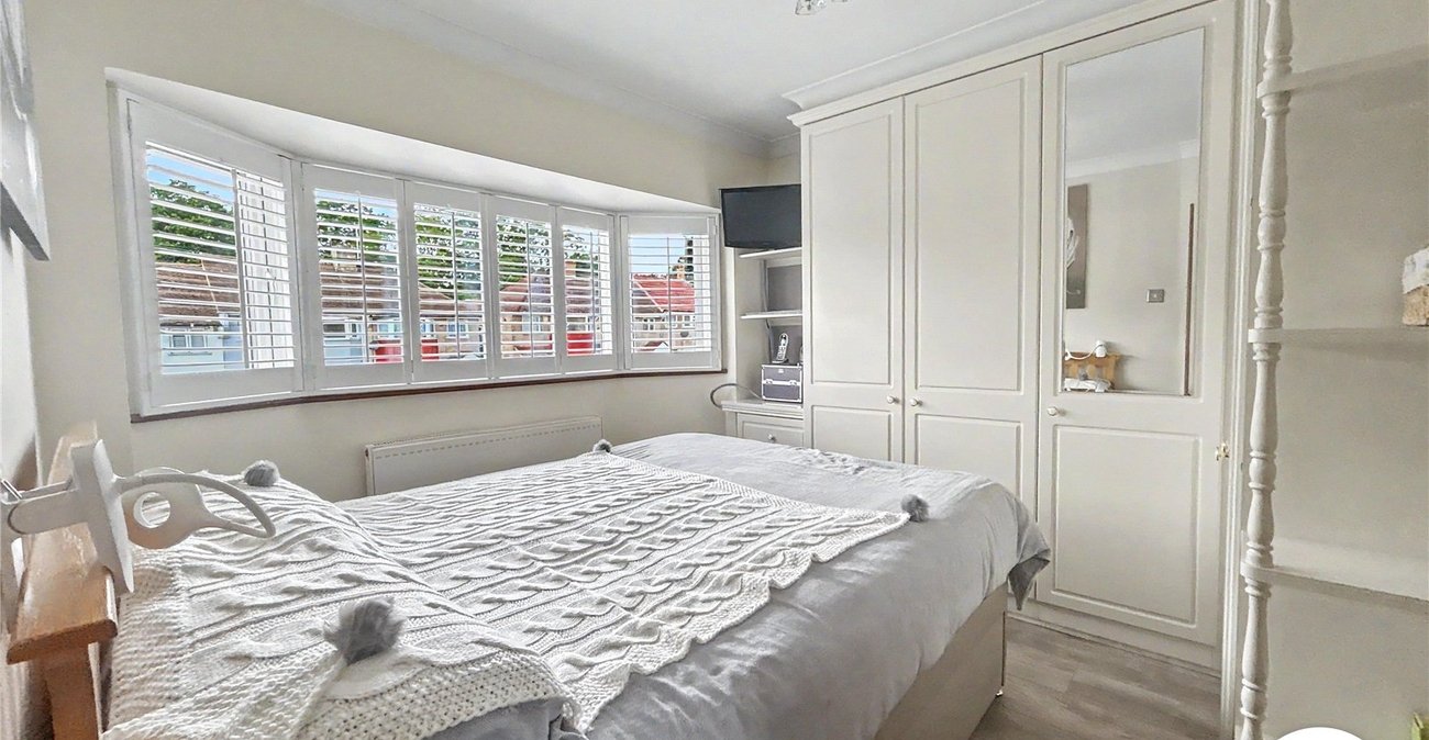 3 bedroom house for sale in Sidcup | Robinson Jackson