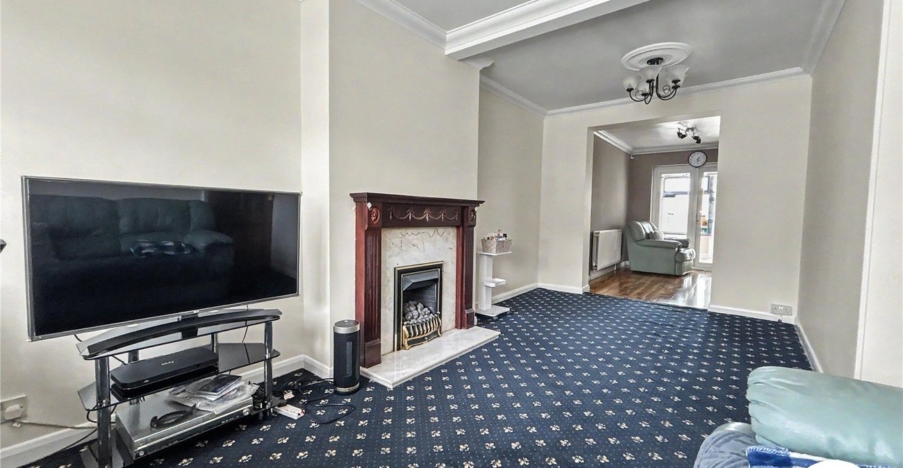 3 bedroom house for sale in Sidcup | Robinson Jackson