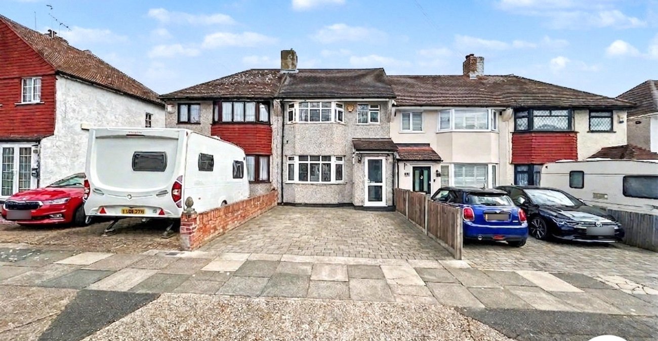 3 bedroom house for sale in Sidcup | Robinson Jackson
