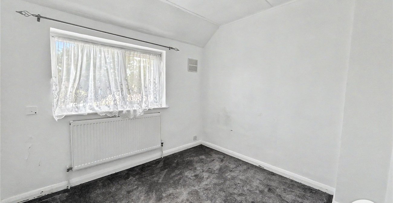 3 bedroom house for sale in Sidcup | Robinson Jackson