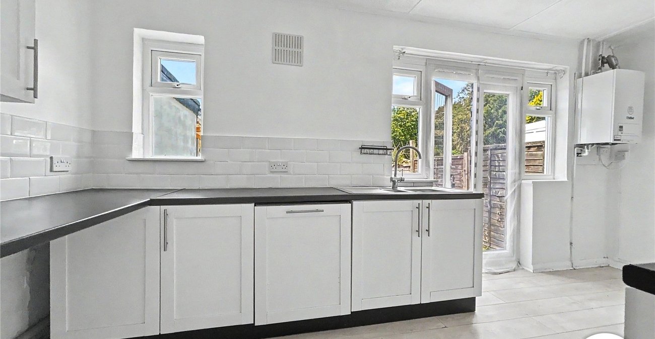 3 bedroom house for sale in Sidcup | Robinson Jackson