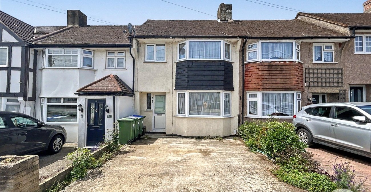 3 bedroom house for sale in Sidcup | Robinson Jackson