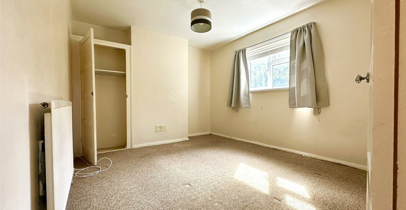 1 bedroom property for sale in Swanscombe | Robinson Jackson