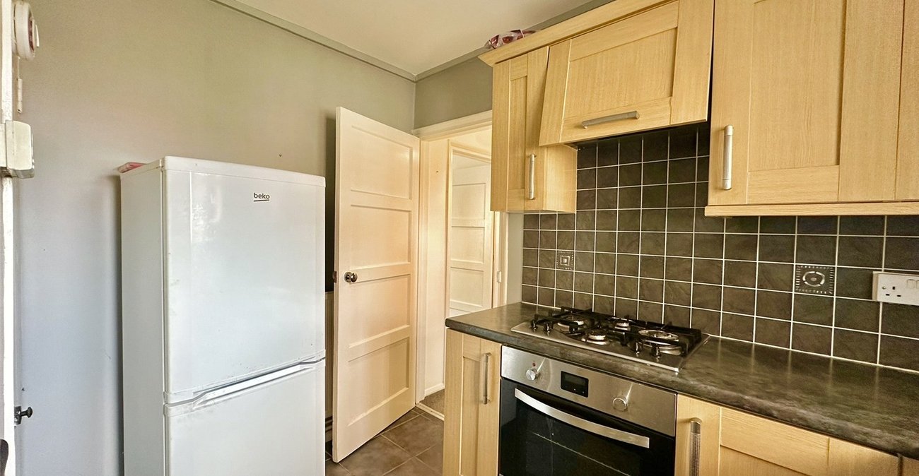 1 bedroom property for sale in Swanscombe | Robinson Jackson