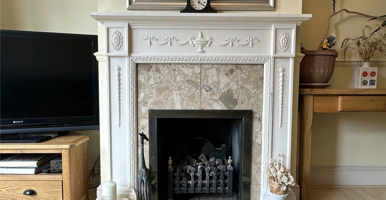 3 bedroom house for sale in Rainham | Robinson Michael & Jackson