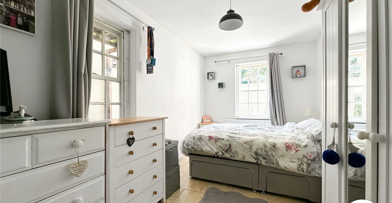 1 bedroom property for sale in Chatham | Robinson Michael & Jackson