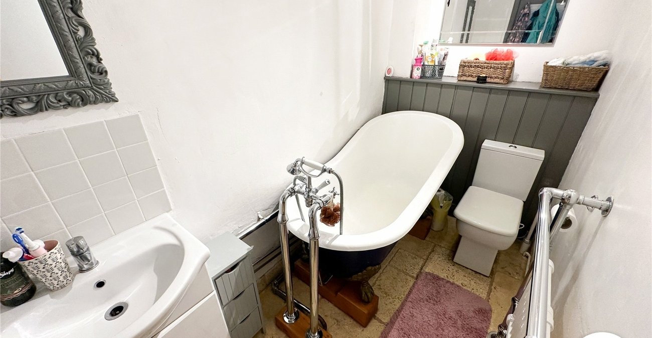 1 bedroom property for sale in Chatham | Robinson Michael & Jackson