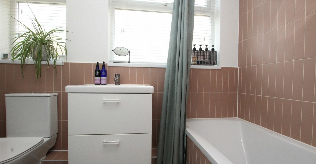 2 bedroom house for sale in Plumstead | Robinson Jackson