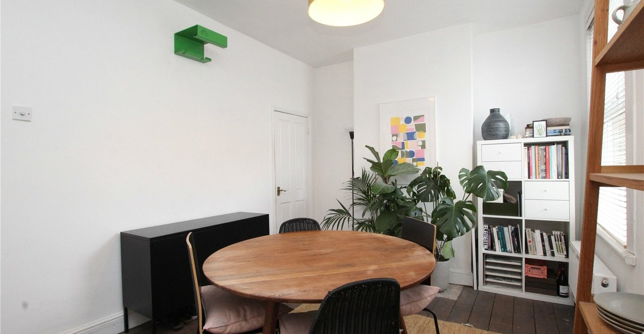 2 bedroom house for sale in Plumstead | Robinson Jackson