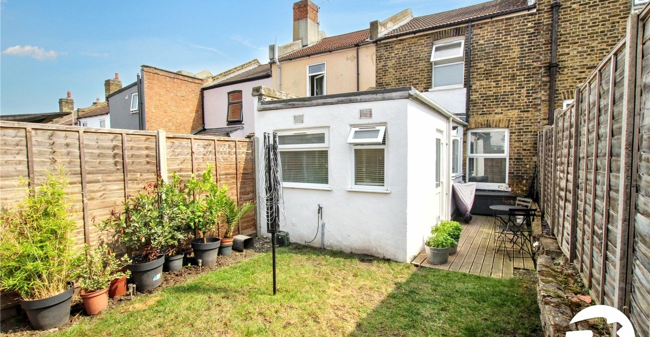 2 bedroom house for sale in Plumstead | Robinson Jackson