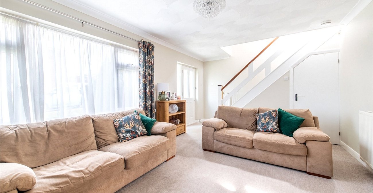 2 bedroom house for sale in Chalk | Robinson Michael & Jackson