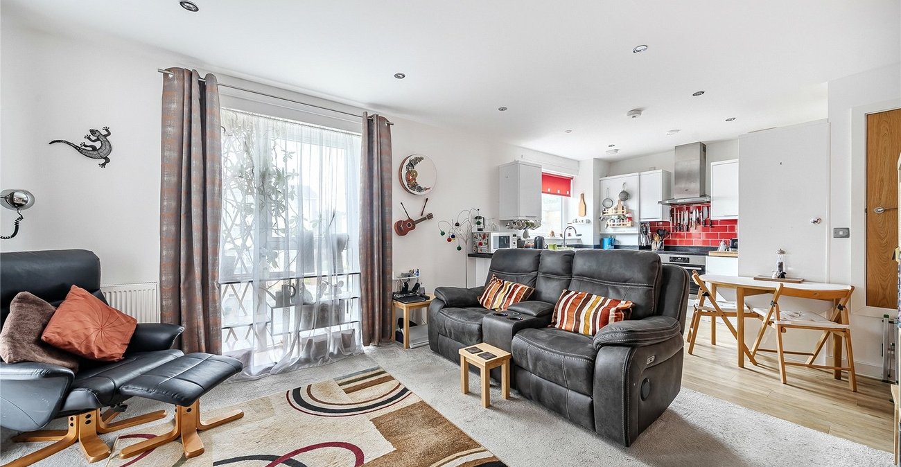 2 bedroom property for sale in Thornton Heath | Robinson Jackson