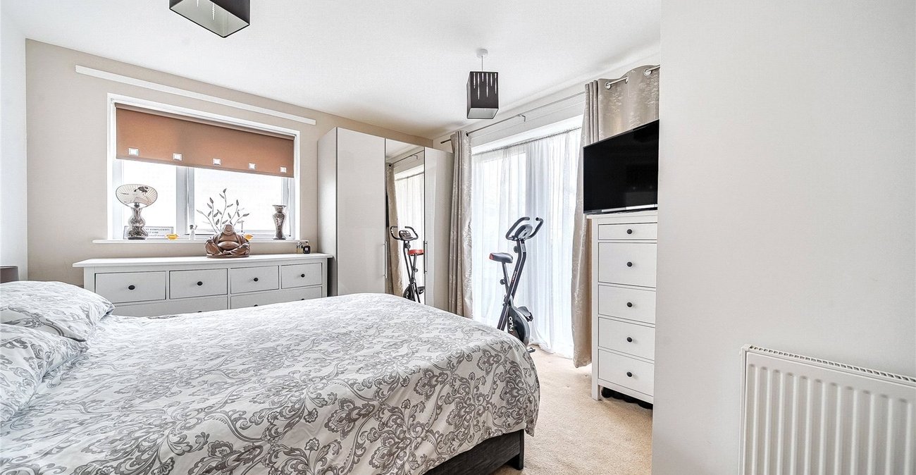 2 bedroom property for sale in Thornton Heath | Robinson Jackson