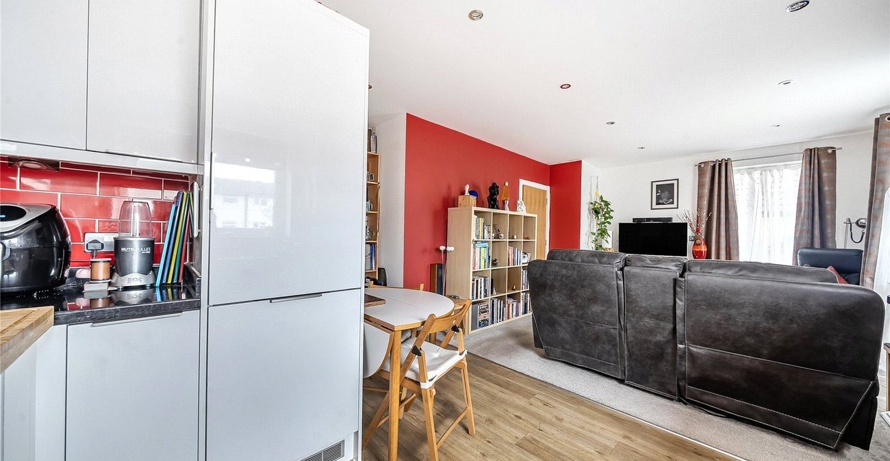 2 bedroom property for sale in Thornton Heath | Robinson Jackson