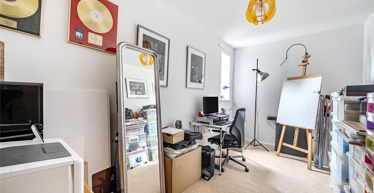 2 bedroom property for sale in Thornton Heath | Robinson Jackson