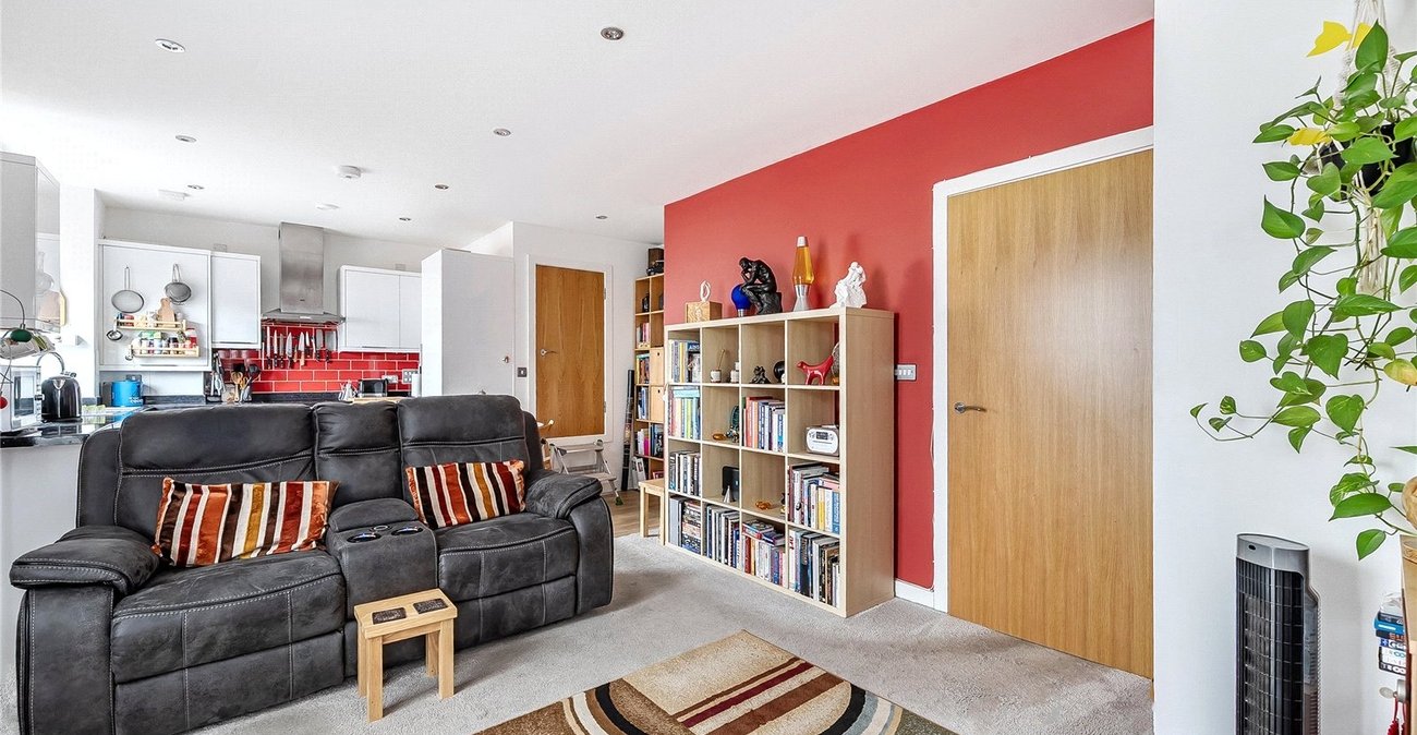 2 bedroom property for sale in Thornton Heath | Robinson Jackson