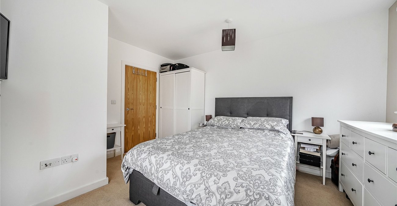 2 bedroom property for sale in Thornton Heath | Robinson Jackson
