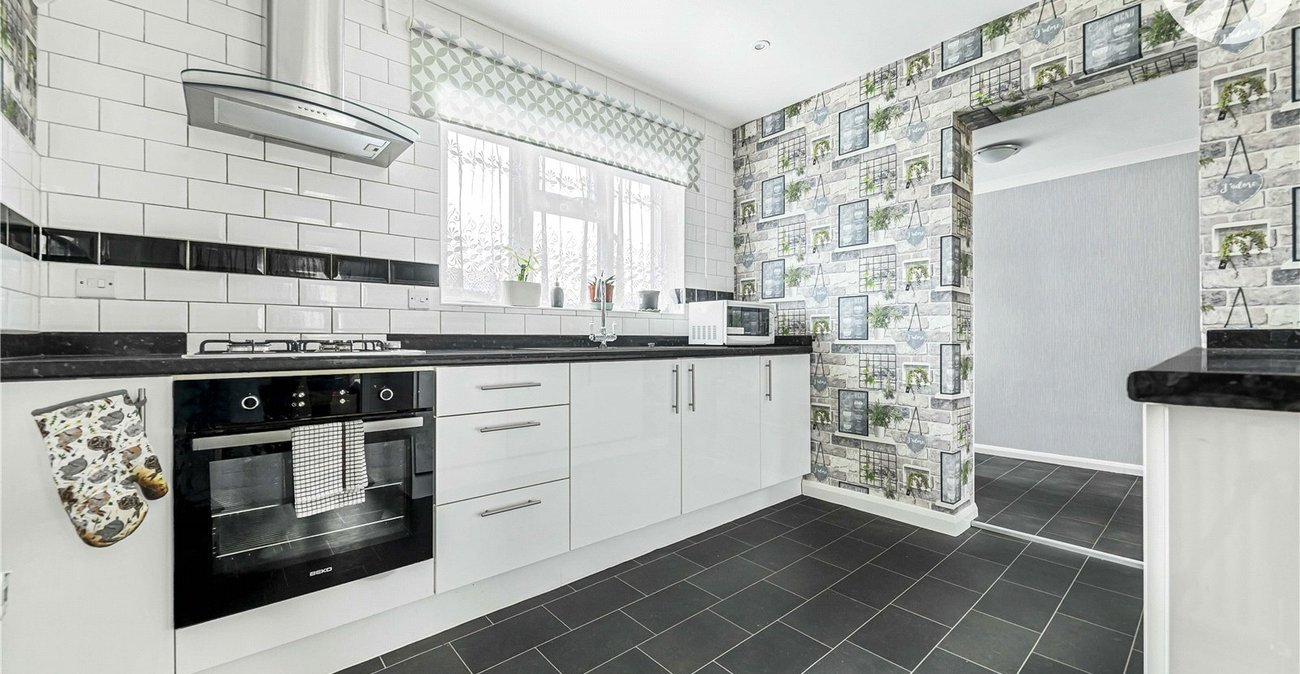 3 bedroom house for sale in Dartford | Robinson Jackson