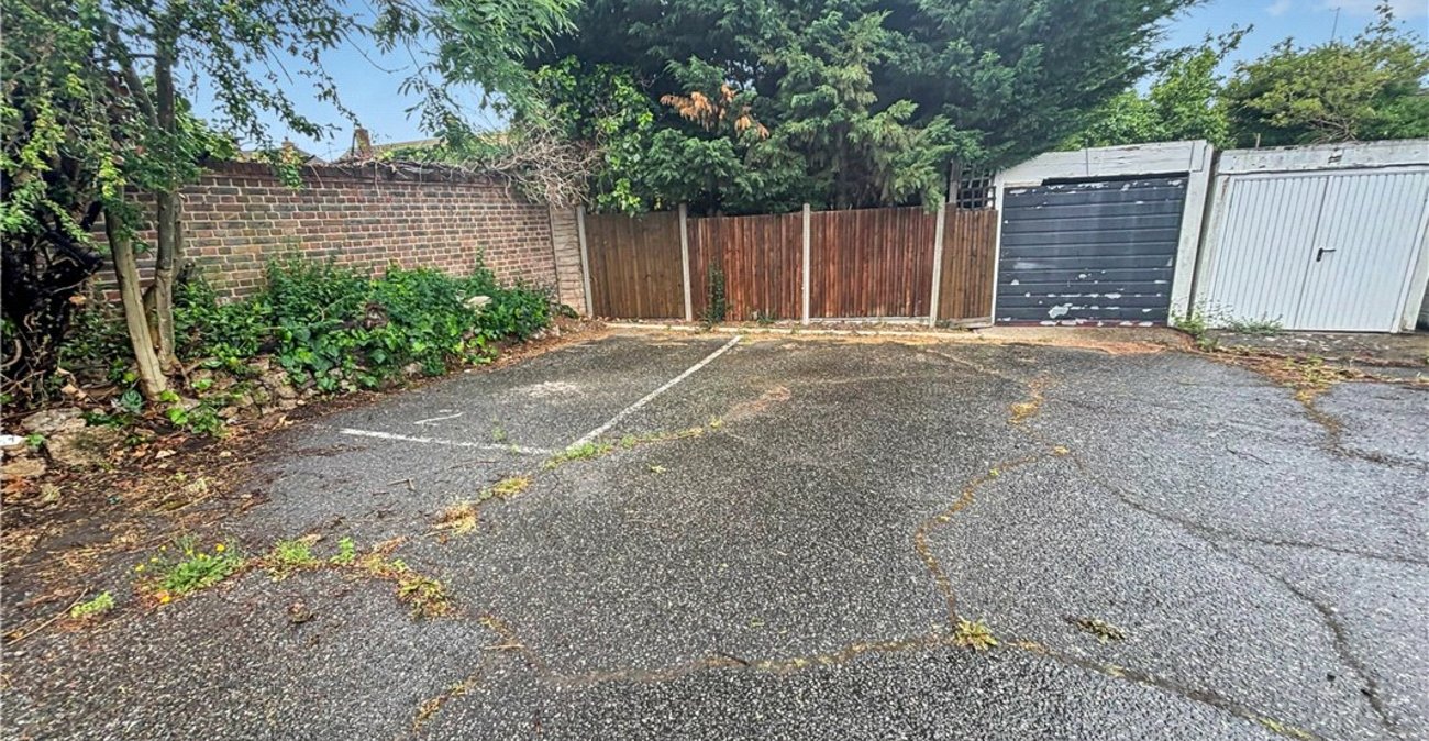 3 bedroom house for sale in St Pauls Cray | Robinson Jackson