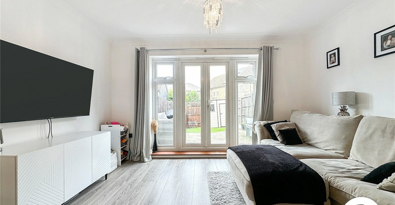 2 bedroom house for sale in Strood | Robinson Michael & Jackson