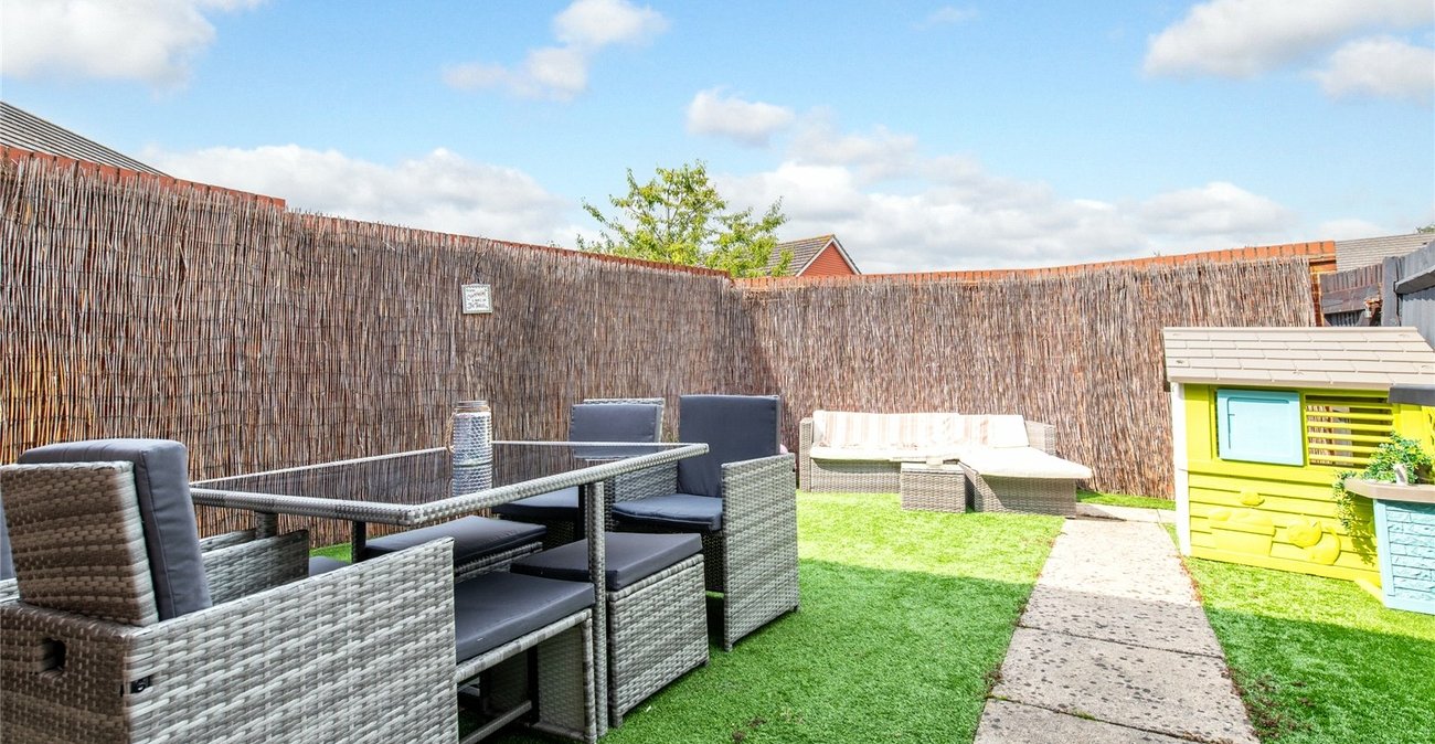 2 bedroom house for sale in Strood | Robinson Michael & Jackson