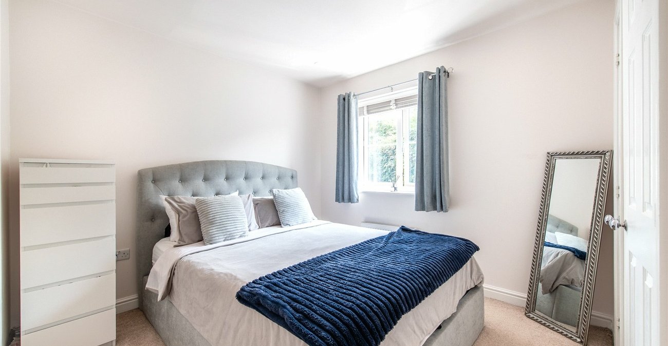 2 bedroom house for sale in Strood | Robinson Michael & Jackson