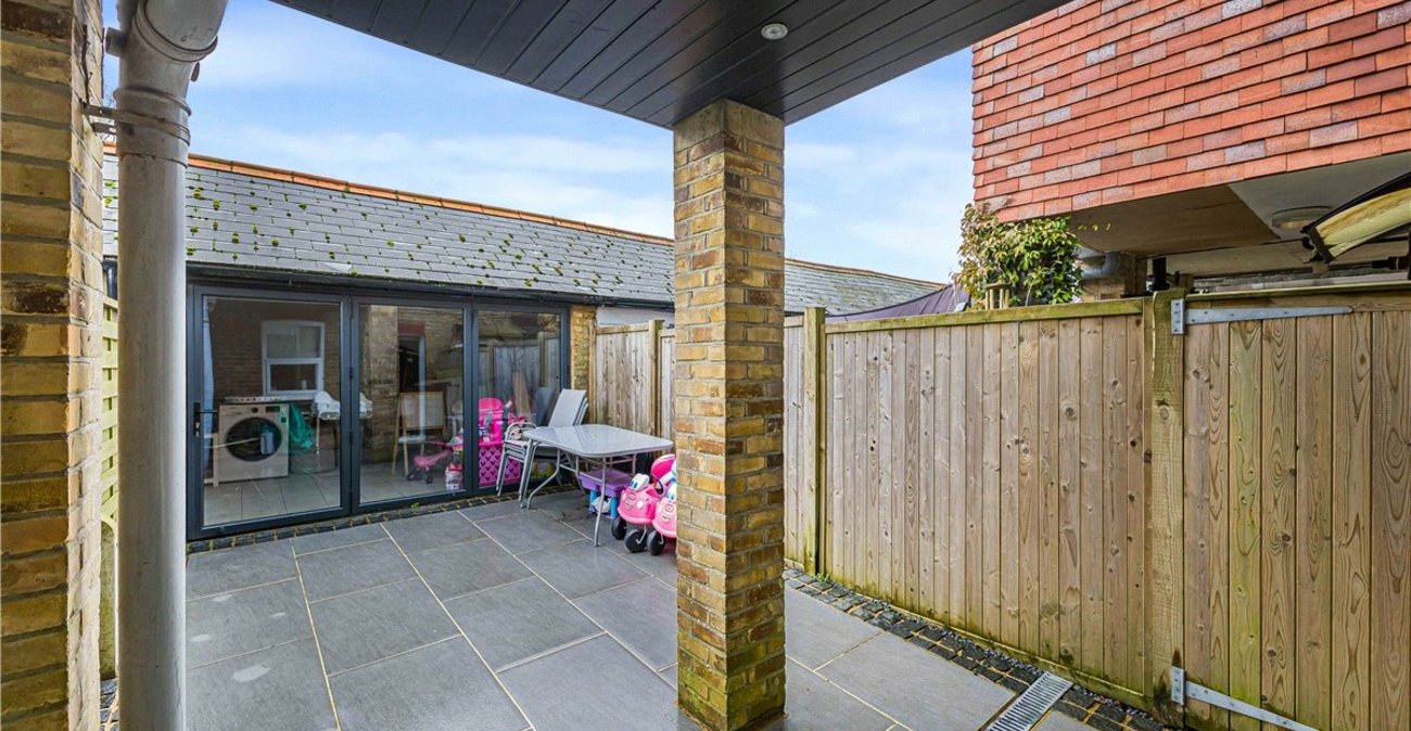 2 bedroom house for sale in Halstead | Robinson Jackson