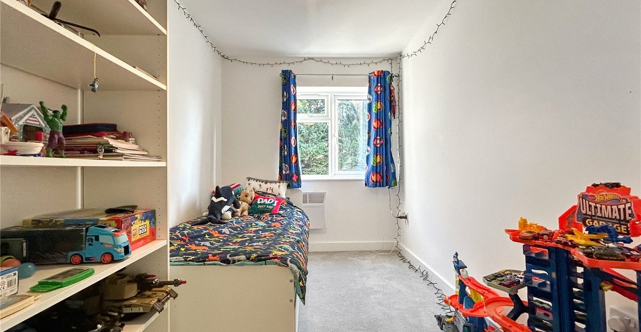 3 bedroom house for sale in Rainham | Robinson Michael & Jackson